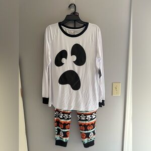 Celebrate Halloween Ghost Matching Pajama Set Womens SZ M New Long Sleeve Jogger